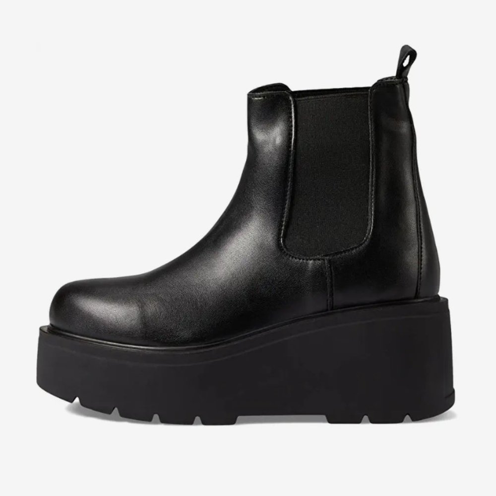Steve Madden Dorthy Booties in Black - Picture 4 of 5